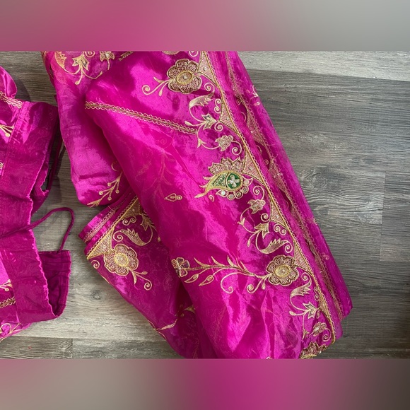 Three pieces Indian traditional dress - Picture 5 of 7